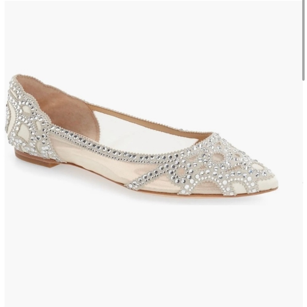 Badgley Mischka Gigi Flats (ivory)